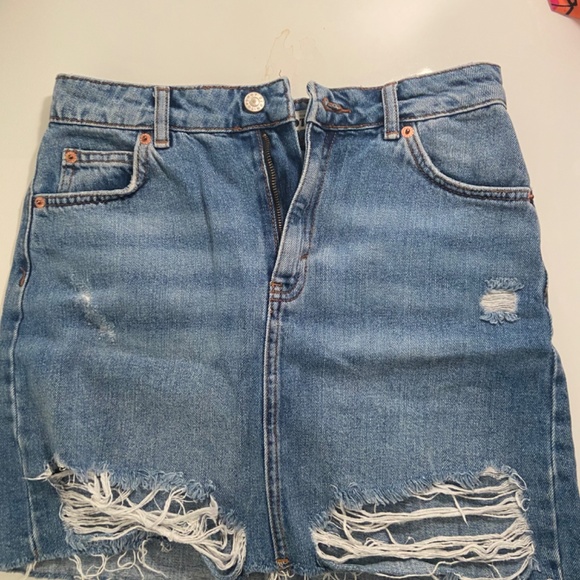 Denim skirt - Picture 2 of 3